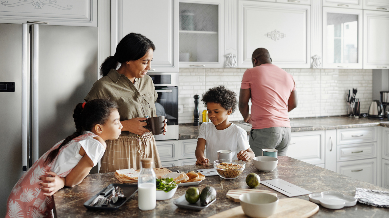 Organiser les espaces partagés en famille sans conflit